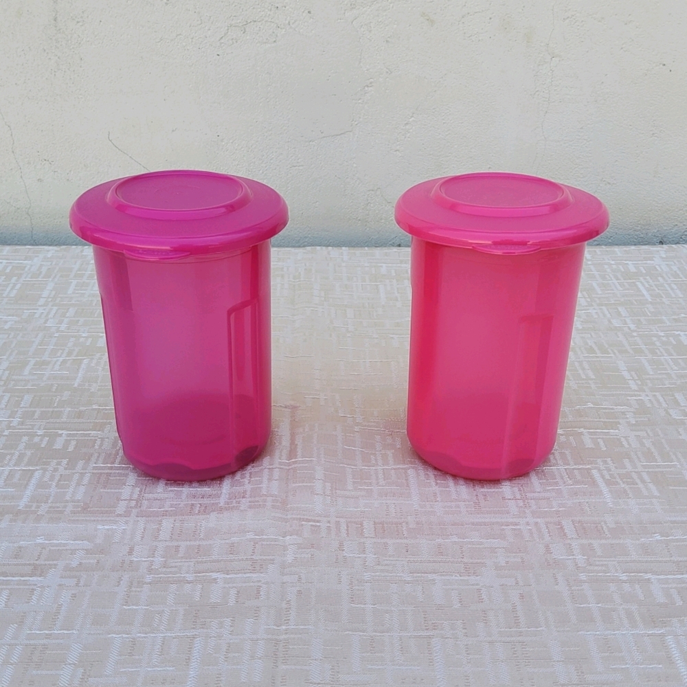 Tupperware - Picture 2 of 4